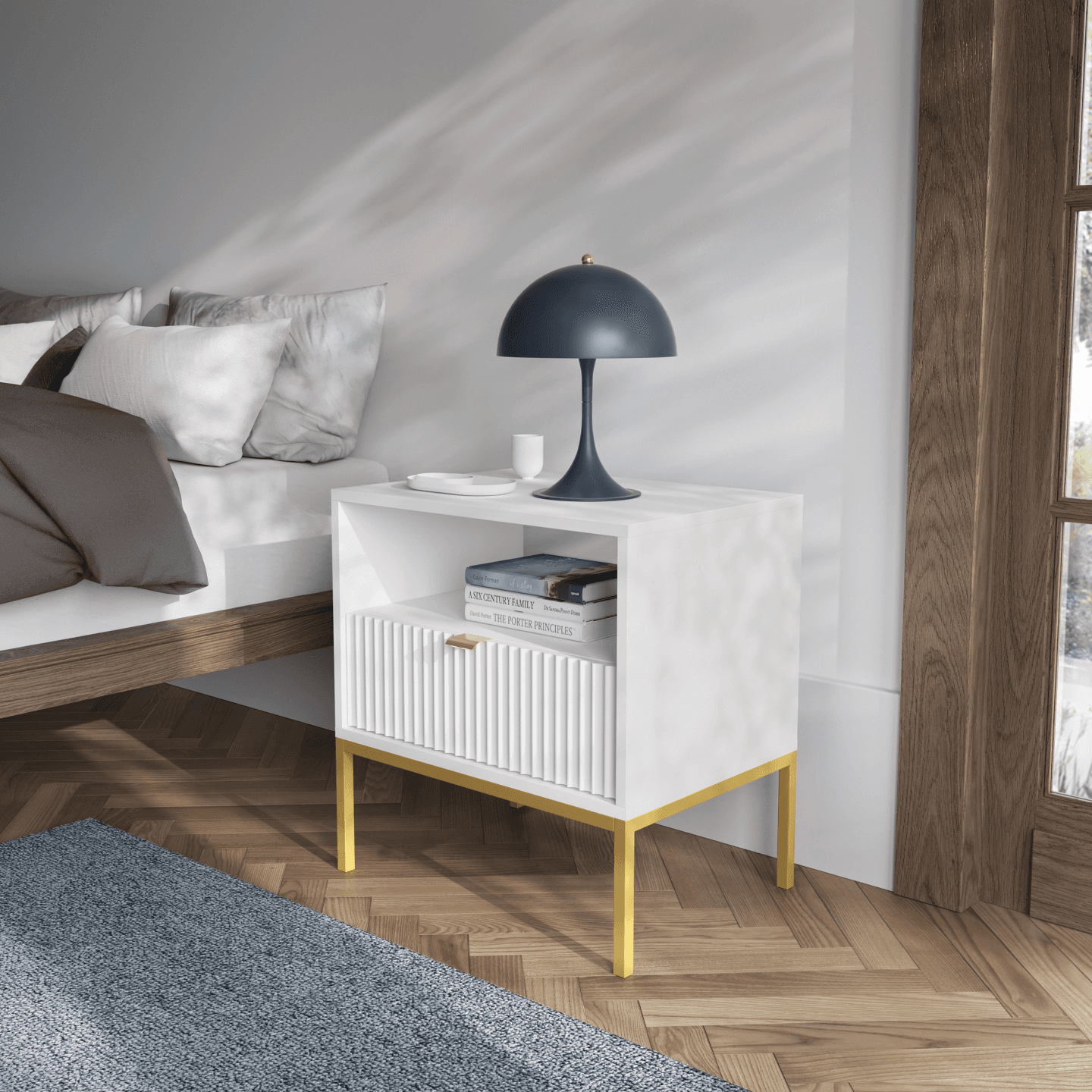 Stolik nocny Crow biały + złote nóżki